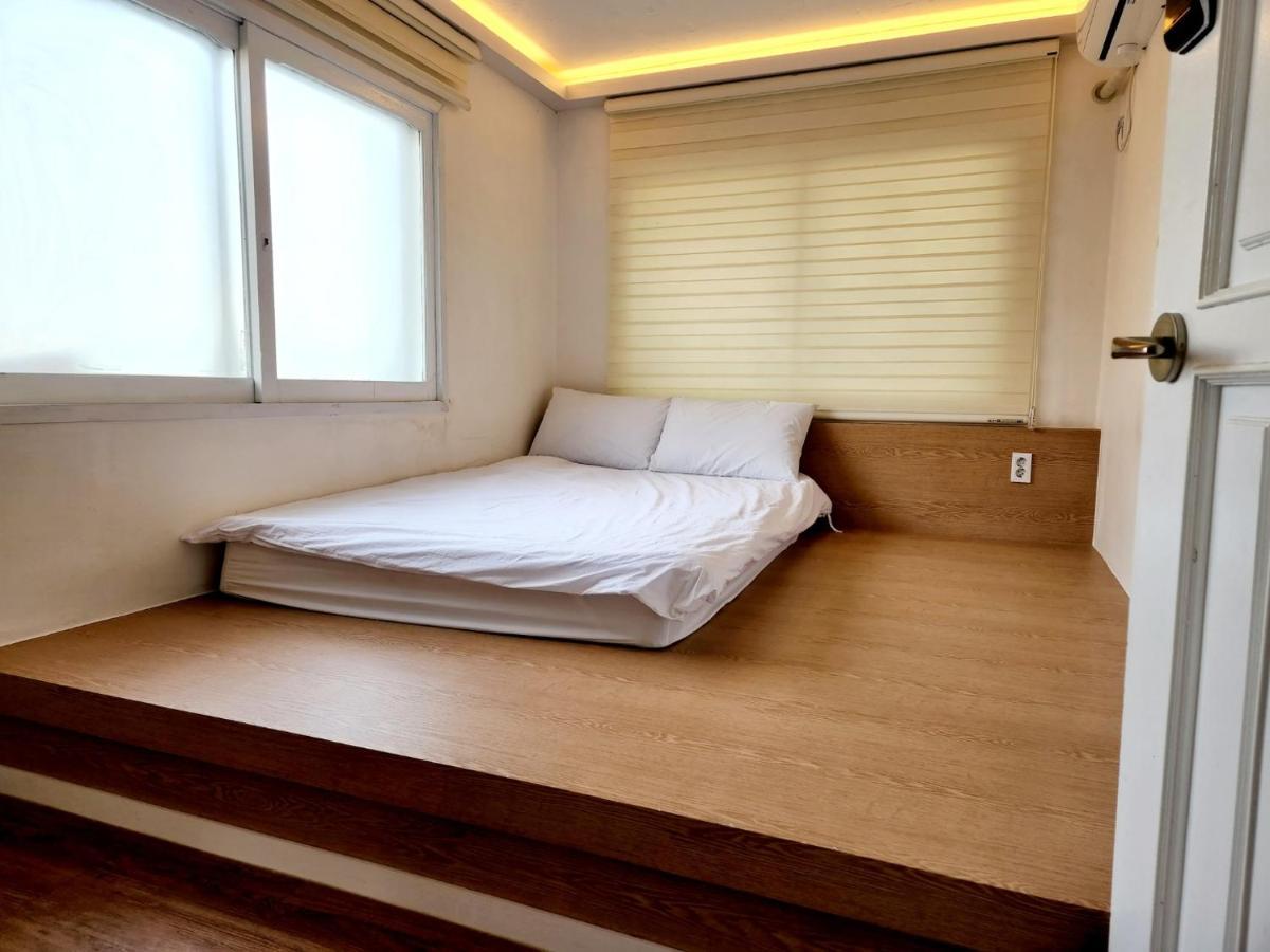 Huayuanhouse Hq In Hongdae Hotel Szöul Kültér fotó